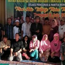 SATRIO,MA MENYAMPAIKAN HALAL BI HALAL IKASSEL KOTA BATAM