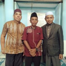 MENYAMPAIKAN KAJIAN DI PDAM TIRTA KEPRI