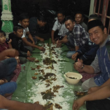 Makan bersama Arisan Ikatan Keluarga Minang MAROLA Kepri