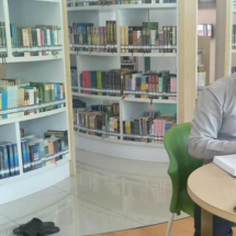Membaca Merupan Kunci Memperoleh Ilmu