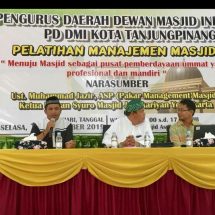 SATRIO,MA MODERATOR PELATIHAN MANAJE MASJID NARASUMBER TAKMIR MASJID JOKOKARIYAN JOKJAKARTA